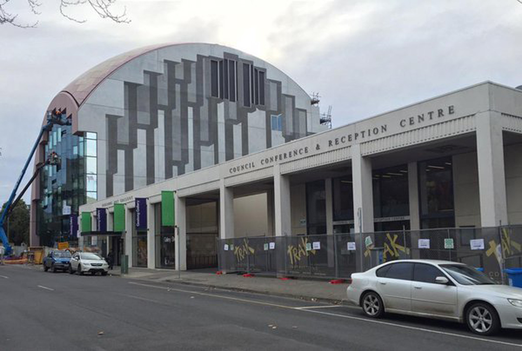Architectural precast panels for the Geelong Library Otway Precast